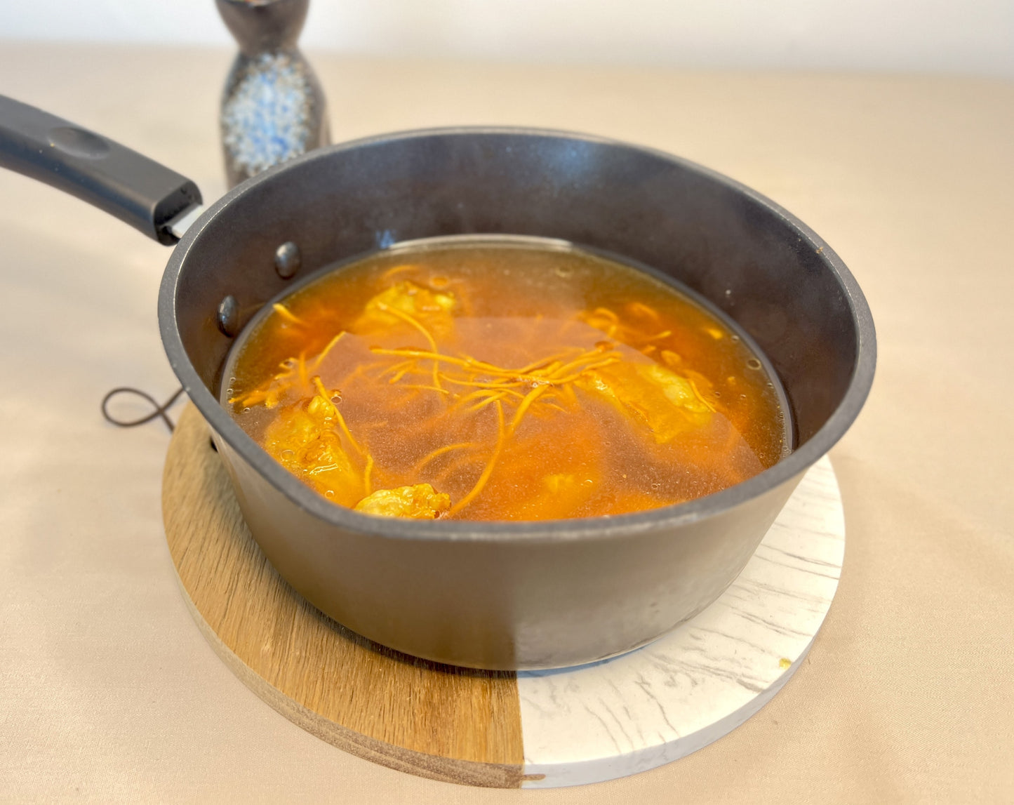 Pork Bone Soup with Cordyceps Flower